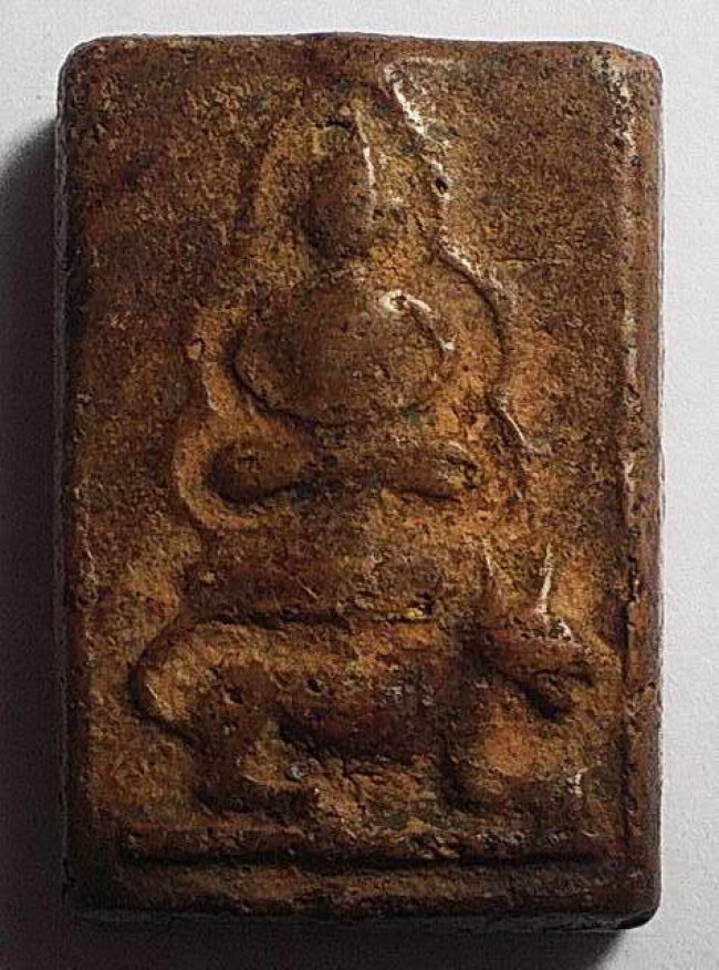  หลวงพ่อผาด กรุวัดดงตาล ลพบุรี พิมพ์ทรงเสือ