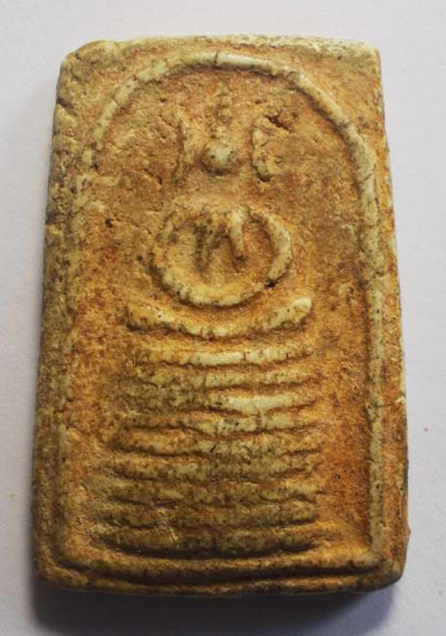 สมเด็จ 9 ชั้น กรุวัดดักคะนน ชัยนาท