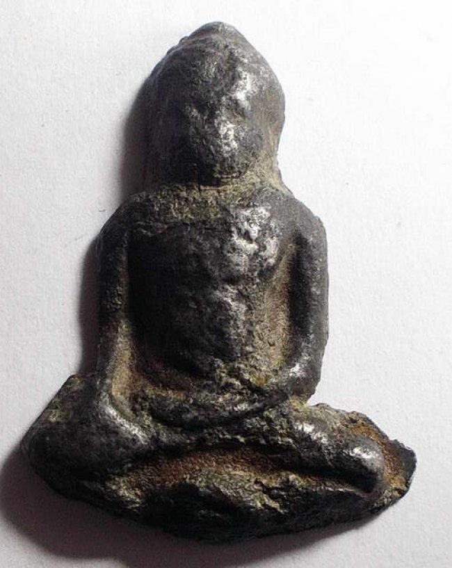 พระหลวงพ่อแขก กรุวัดปืน ลพบุรี 