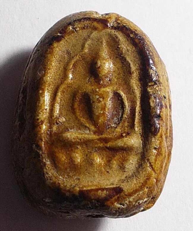 หลวงปู่กลิ่น วัดสะพานสูง พิมพ์สิบสตางค์