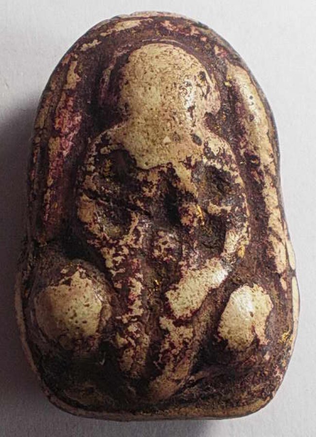 ปิดตาผงกระดูกผี พิมพ์โบราณ อจ.หนู วัดโพธิ์ท่าเตียน