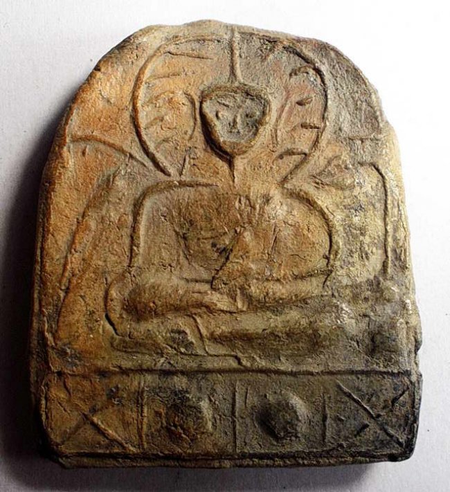 พระยอดขุนพล เนื้อดิน กรุนาน้อย บ้านนาหลวง จังหวัดน่าน พระยอดขุนพล เนื้อดิน กรุนาน้อย บ้านนาหลวง จังหวัดน่าน