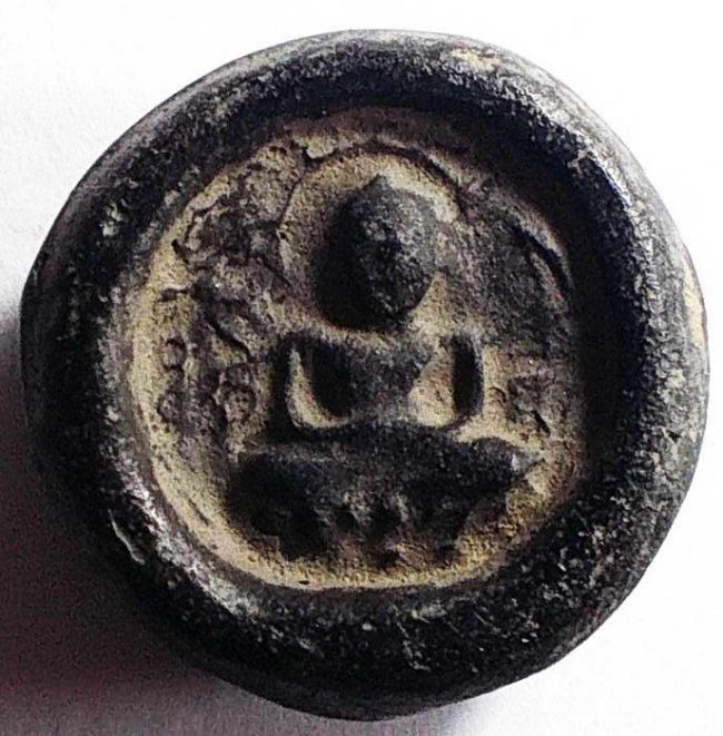 เม็ดกระดุม ศรีวิชัย