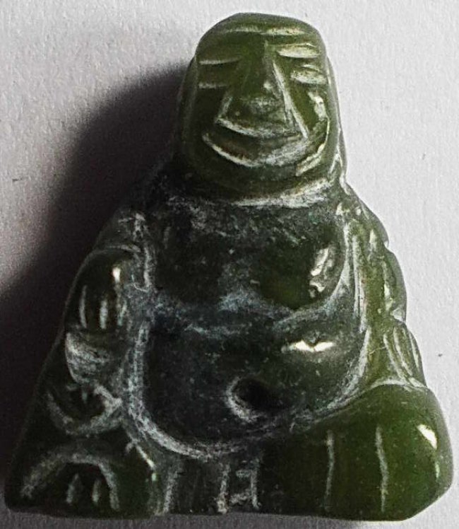 พระหยกแกะสลัก ลพ.วิริยังค์ วัดธรรมมงคล ปี 36 กล่องเดิม