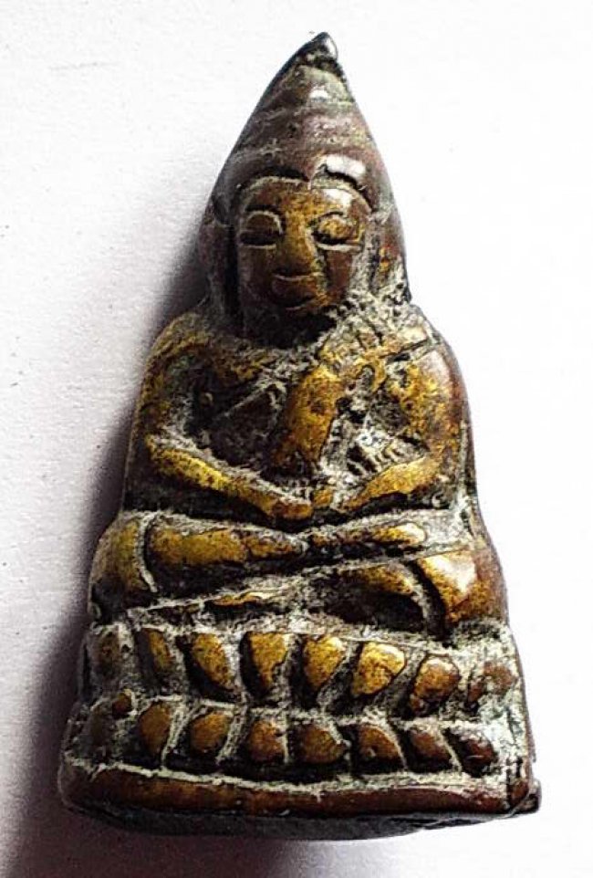 พระชัยวัฒน์ หลวงพ่อเผย วัดบางหญ้าแพรก ปี 2481