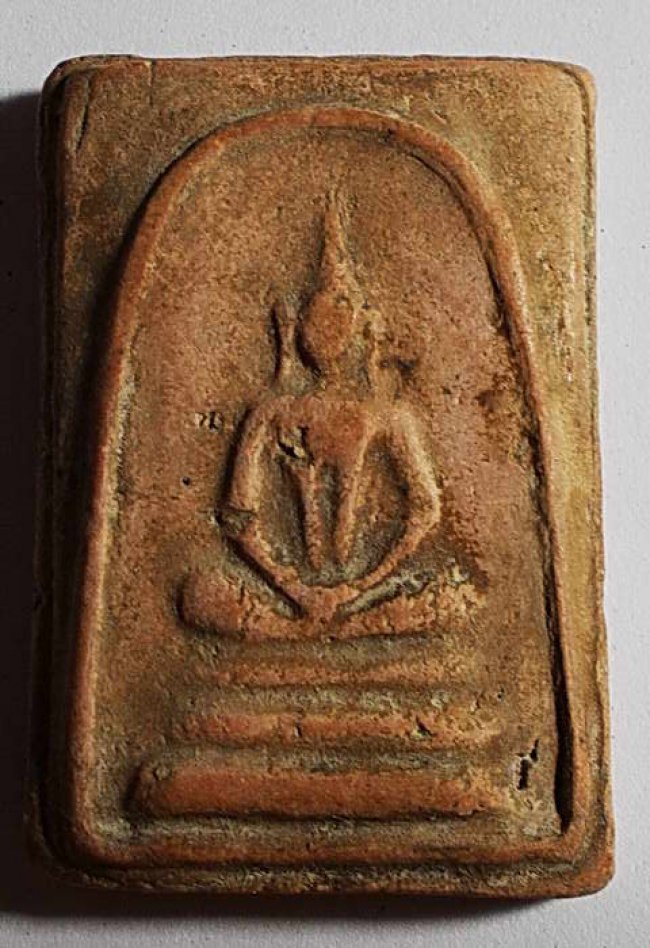 สมเด็จพิมพ์เทวดาแขนหักศอก พิมพ์นิยม ลป.นาค วัดระฆัง ปี 2495