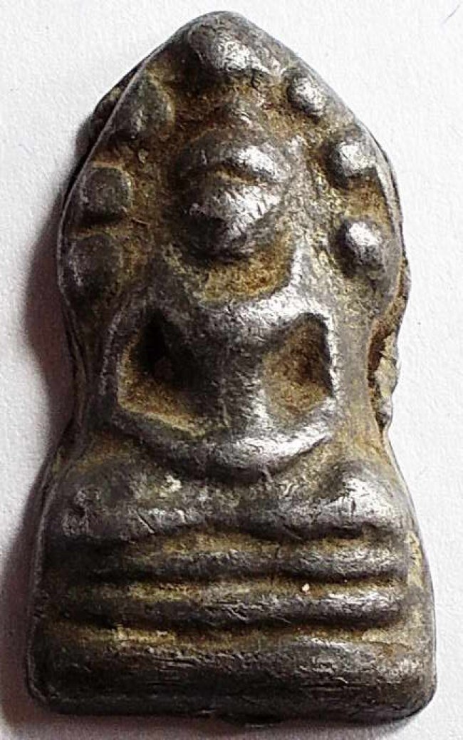 นาคปรก พิมพ์ชีโบ ชินเงิน กรุวัดพระศรีฯ ลพบุรี