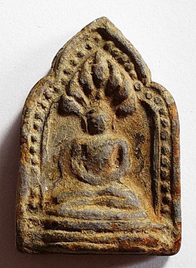 นาคปรกเต็มองค์ กรุวัดท้ายตลาด