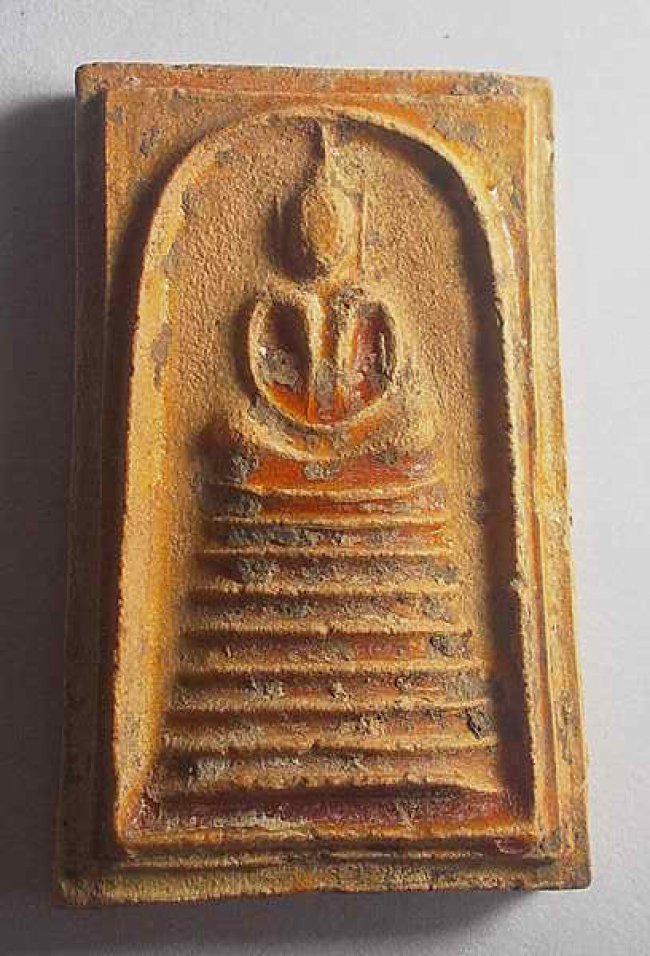 พระกรุวัดเกาะกลอย ระยอง พิมพ์สมเด็จ 9 ชั้น