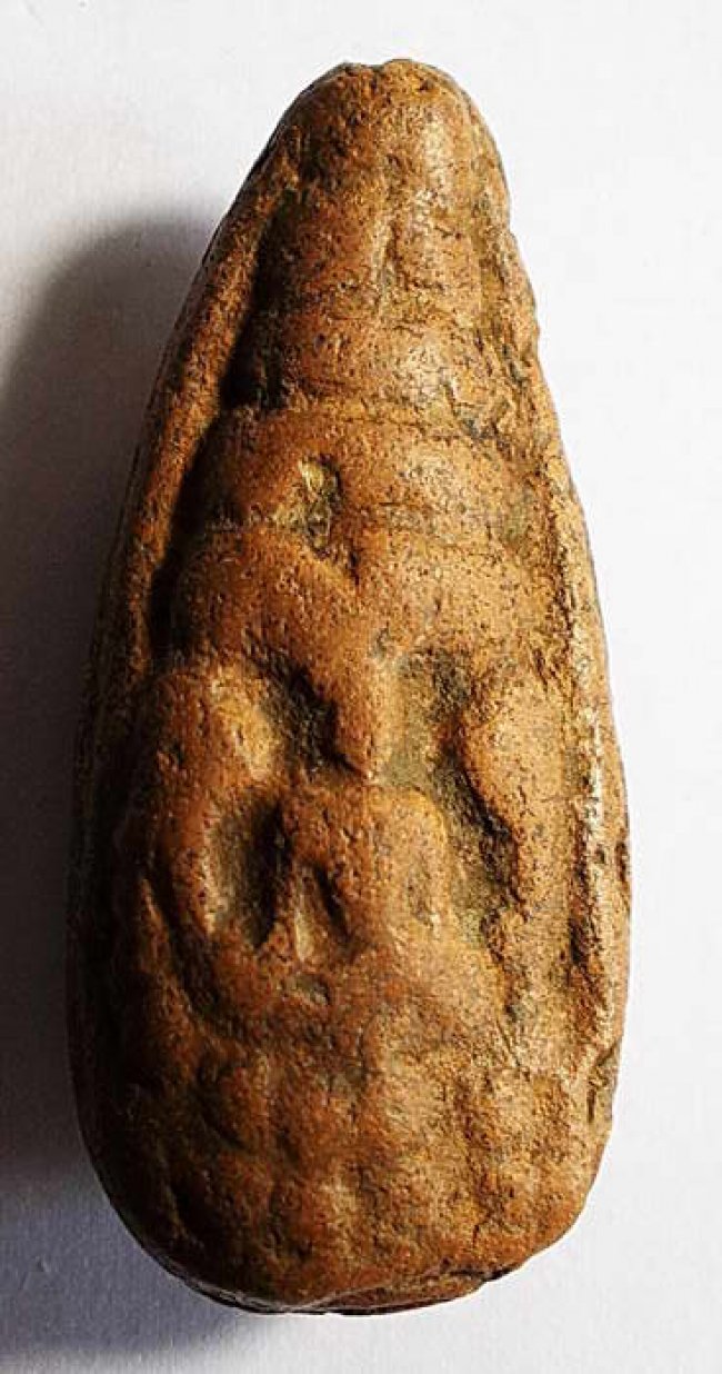 พระพันวษา เนื้อดิน กรุวัดพระรูป สุพรรณบุรี