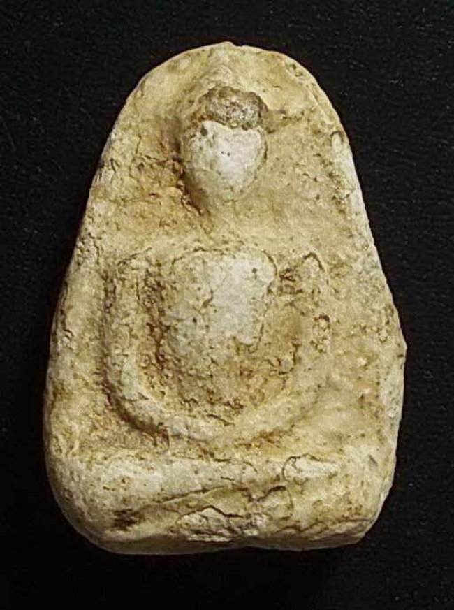 พระผงตุ๊กตาวัดพลับ พิมพ์สมาธิ