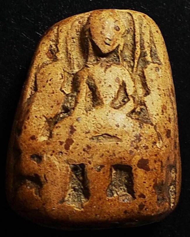 พระเลี่ยง เนื้อดิน ลำพูน