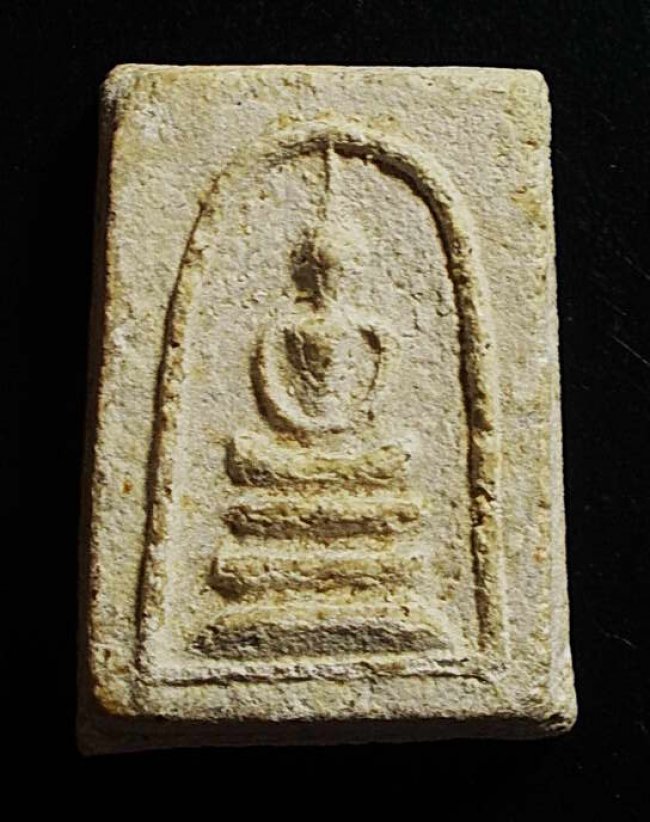 สมเด็จพิมพ์สี่เหลี่ยม ลป.เหรียญ วัดหนองบัว ปี 2497