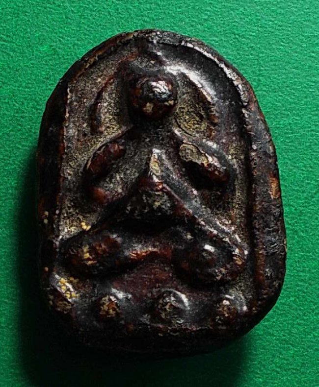 พระปิดตาเนื้อผงคลุกรัก อาจารย์บุญธรรม วัดไพร่ฟ้า ปทุมธานี