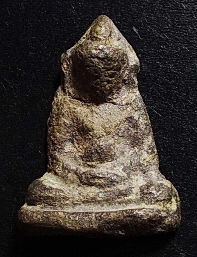 พระร่วงนั่ง กรุน้ำ วัดพระศรีมหาธาตุ จ.สุโขทัย พระร่วงนั่ง กรุน้ำ วัดพระศรีมหาธาตุ จ.สุโขทัย