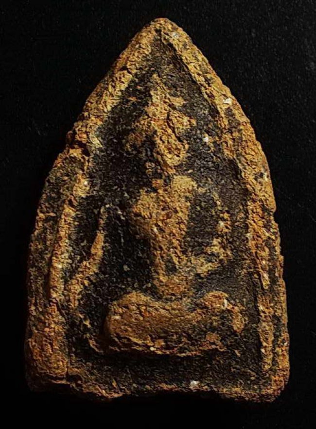 พระขุนแผน กรุบ้านกร่าง พลายคู่ตัดเดี่ยว 