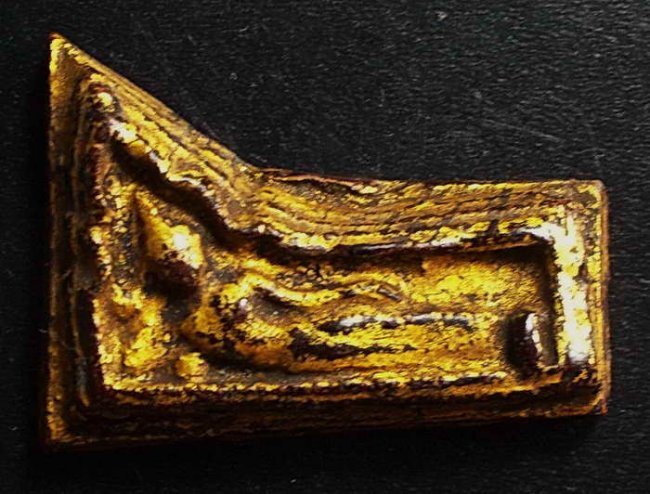 พระกรุวัดประยูรวงศาวาส ปางไสยาสน์ มีรักมีทอง