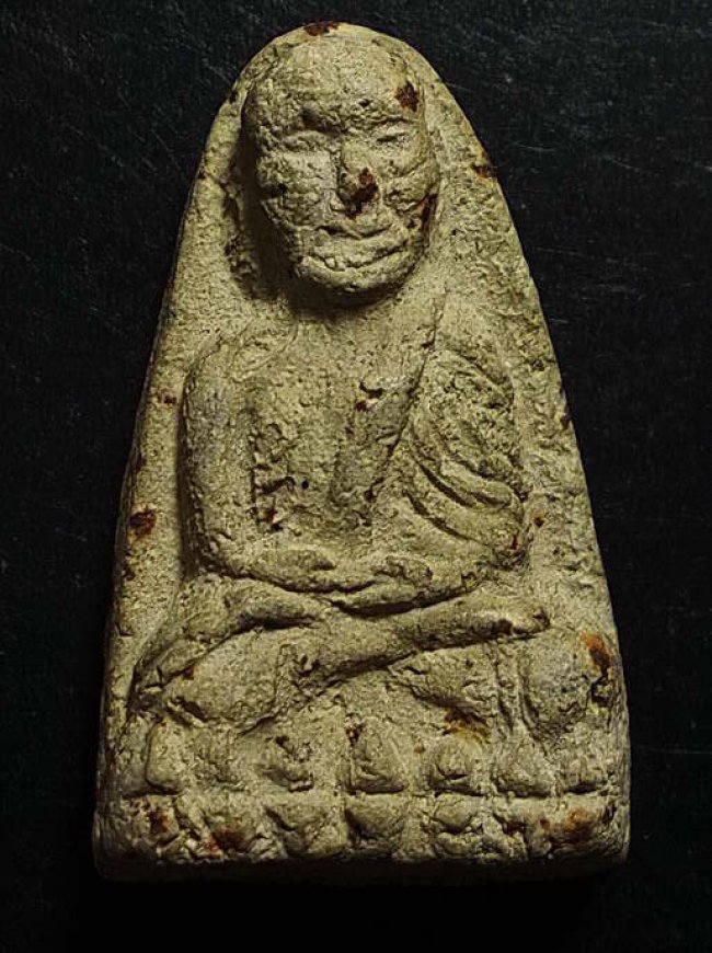 ลป.ทวด เนื้อขาวบางขุนพรหม อมเขียว พิมพ์ใหญ่ วัดประสาท ปี 06