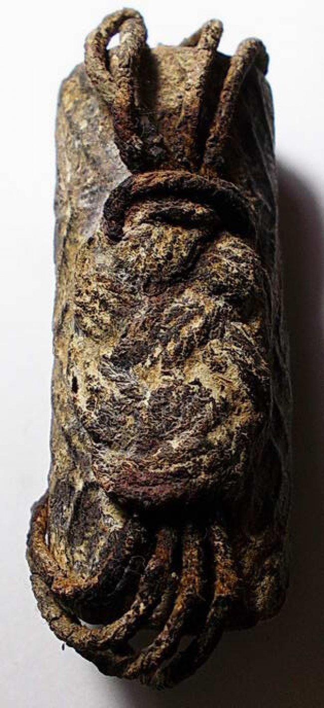 ตะกรุดไม้รวกหลวงพ่อทา วัดพะเนียงแตก นครปฐม