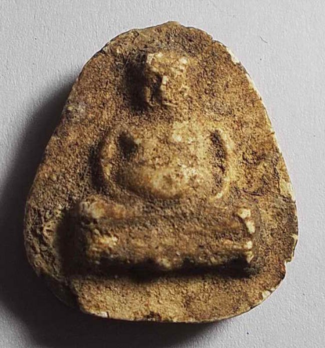 สังกัจจายน์ผงเก่าลงกรุ