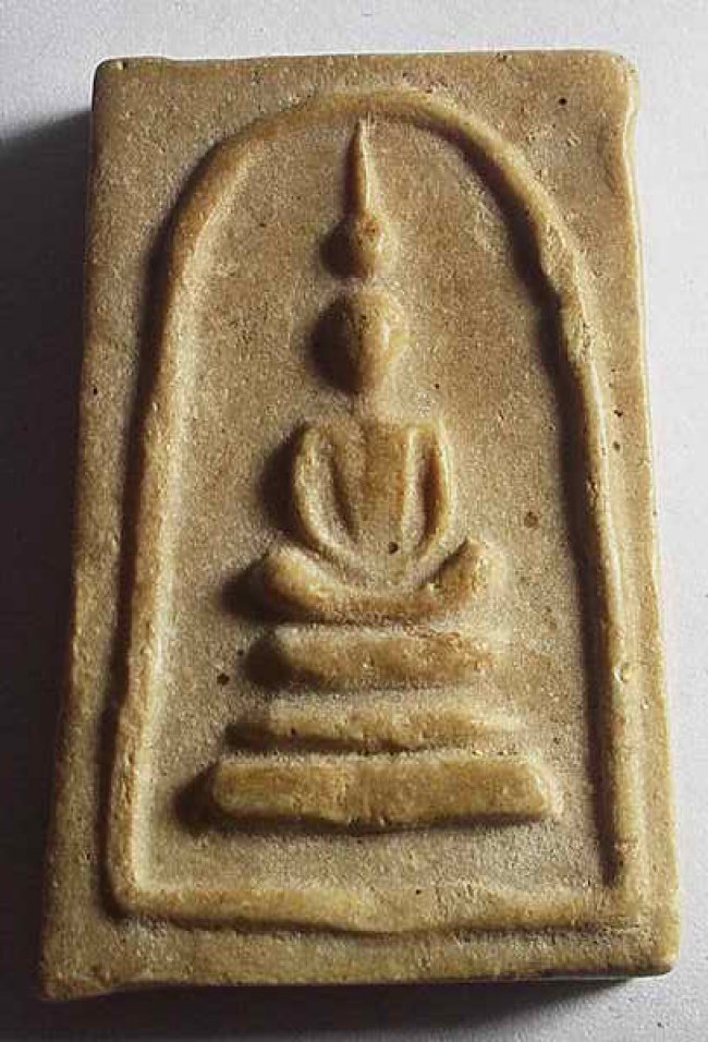 สมเด็จเนื้อผงน้ำมันเก่าหลังยันต์