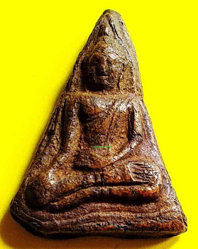 กลีบบัวแขนอ่อน เนื้อดิน สุโขทัย