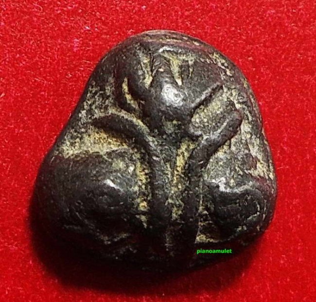 พระปิดตาหลวงปู่เอี่ยม กรุวัดนางชี