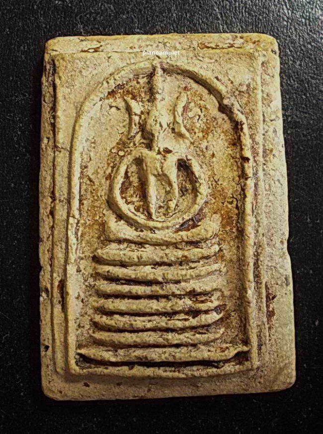 สมเด็จ 7 ชั้น วัดเกศไชโย อ่างทอง