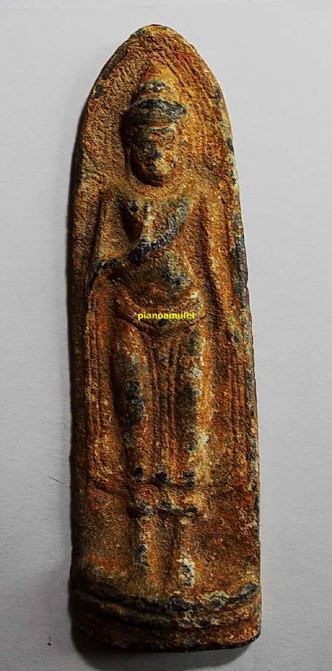 พระร่วงหลังรางปืน สนิมแดง กรุวัดพระศรีรัตนมหาธาตุ สุโขทัย