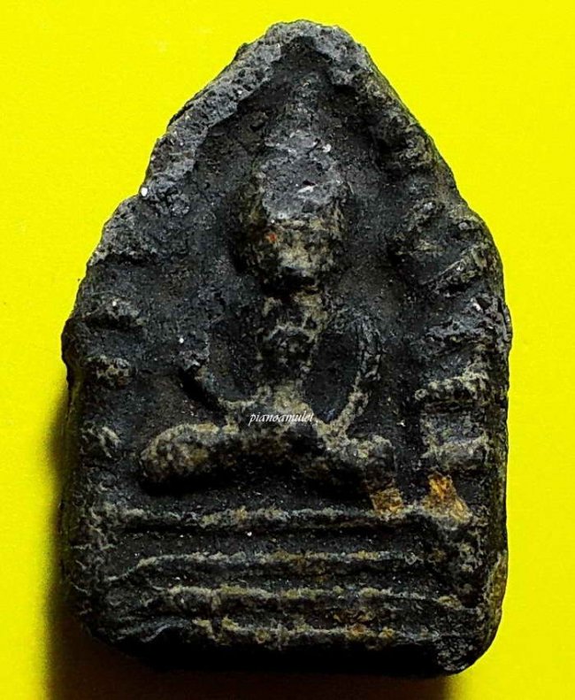 พระผงดำ หลวงพ่ออิ่ม วัดหัวเขา สุพรรณบุรี