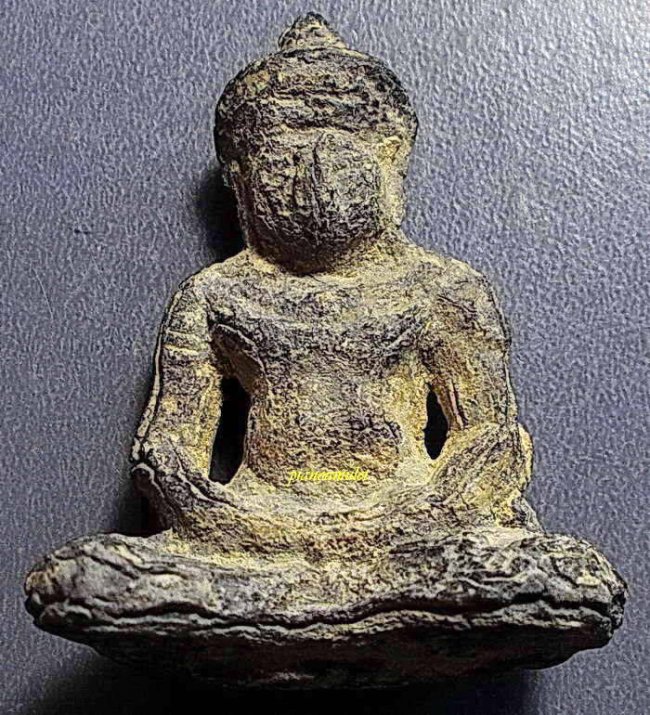 พระร่วงนั่ง ชินเงิน ลอยองค์ ขนาดห้อยบูชา