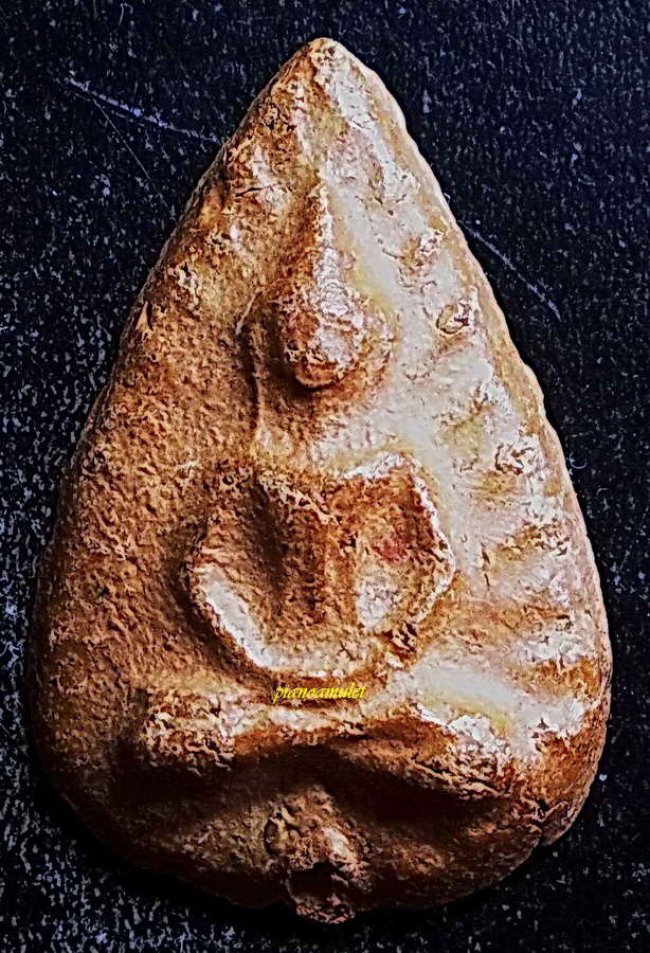 พระกลีบบัว กรุวัดลิงขบ พระกลีบบัว กรุวัดลิงขบ