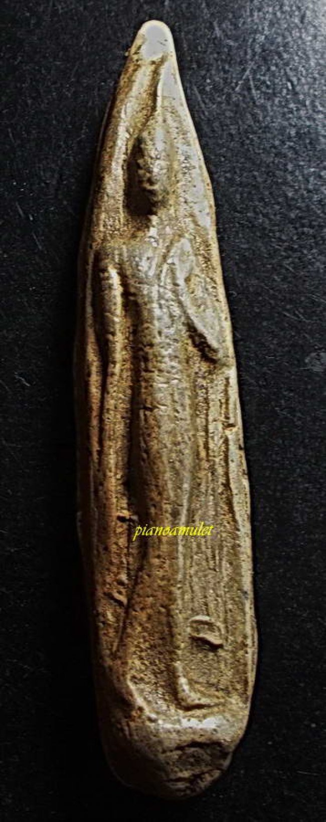 พระกำแพงลีลาพิมพ์ทุ่งเข็ม