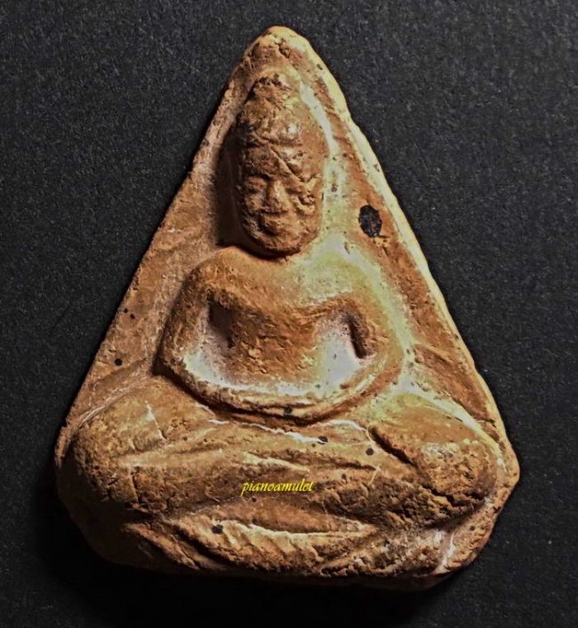 พระโพธิจักร สมาธิห้าเหลี่ยม ลพ.ลี วัดอโศการาม