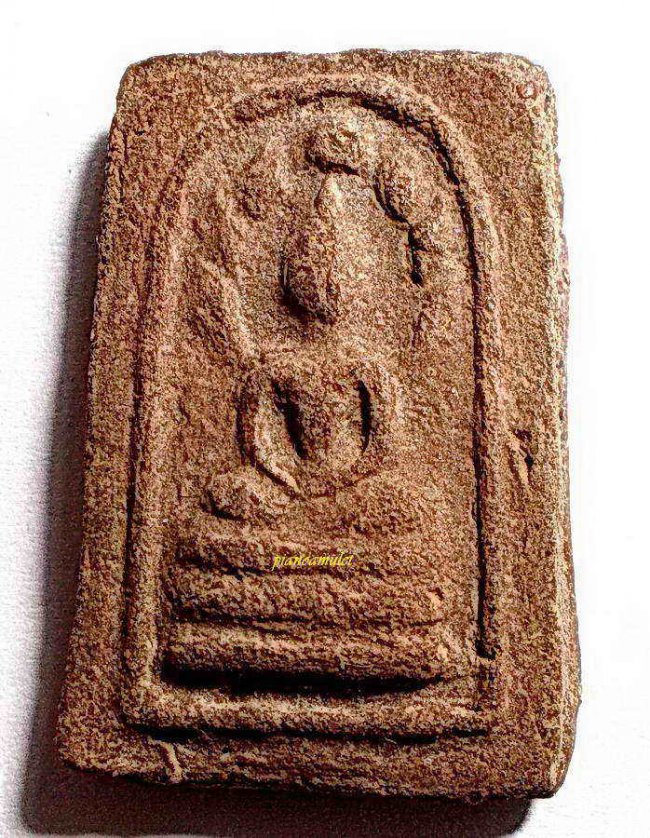 สมเด็จมงคลมหาลาภ แม่ชีบุญเรือน พิมพ์ใหญ่ ปี 2499