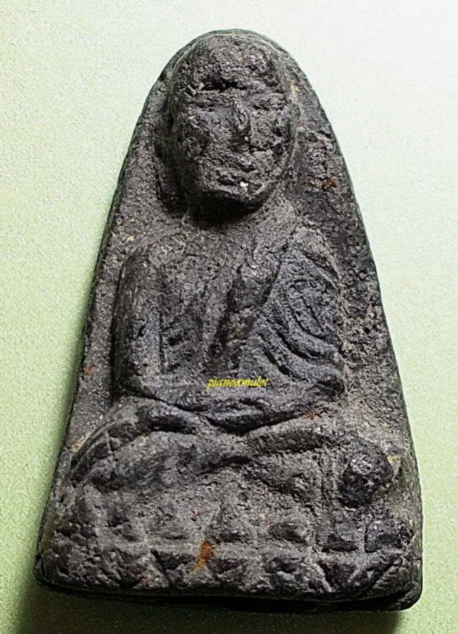 ลป.ทวด พิมพ์ใหญ่ วัดประสาท ปี 06