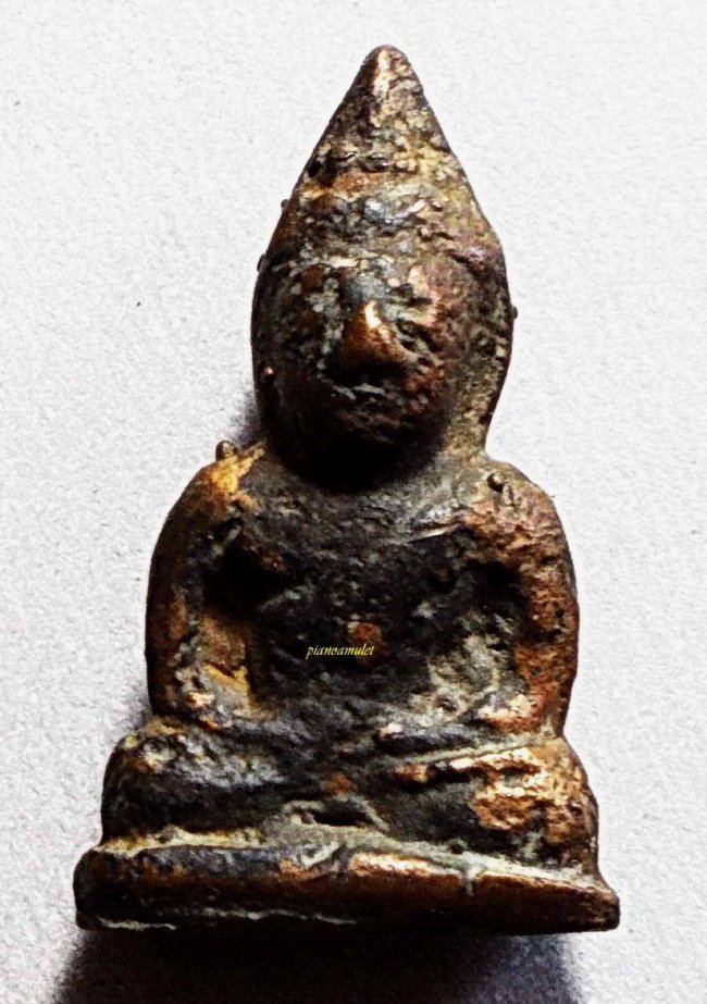 พระชัยวัฒน์พระครูสอน พิมพ์สองหน้า วัดมักกะสัน กรุงเทพฯ ปี 2485