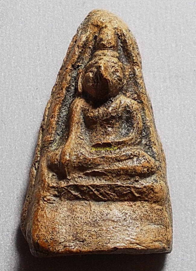 พระกรุวัดตะไกร อยุธยา พิมพ์หน้าครุฑ