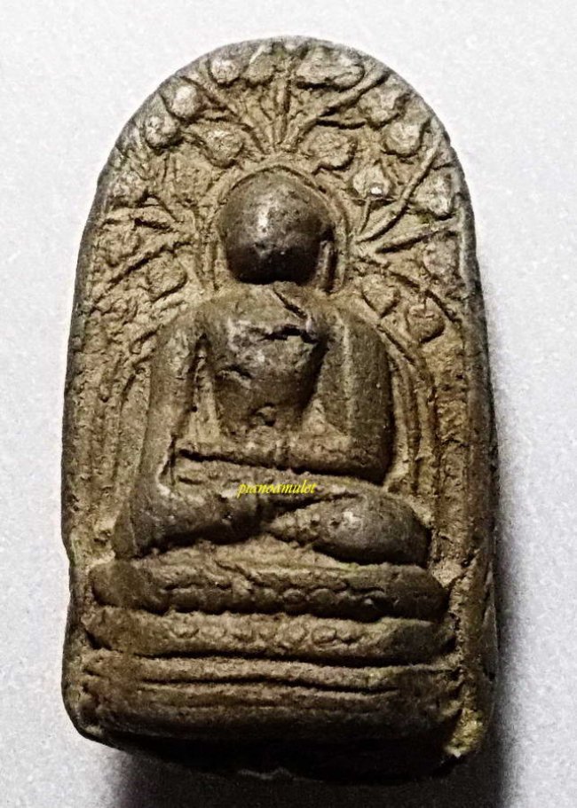 พระคงเขียว ลำพูน