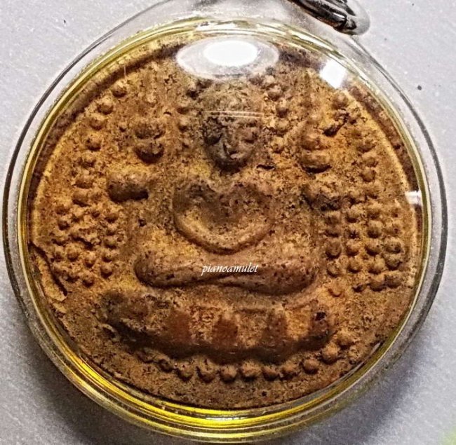 พระยอดขุนพลเมืองใต้ กรุไชยา สุราษฎร์ธานี ยุคศรีวิชัย ในเลี่ยมเดิม