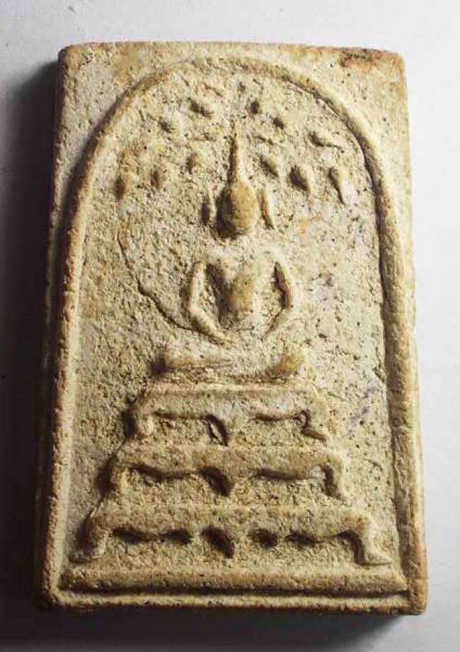 สมเด็จพิมพ์ปรกโพธิ์ฐานสิงห์ ลป.เผือก วัดกิ่งแก้ว