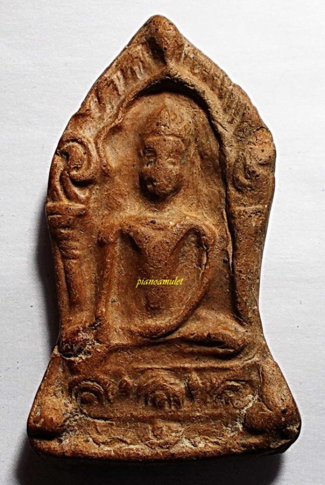 พระยอดขุนพลเสมาตัด เนื้อดิน กำแพงเพชร