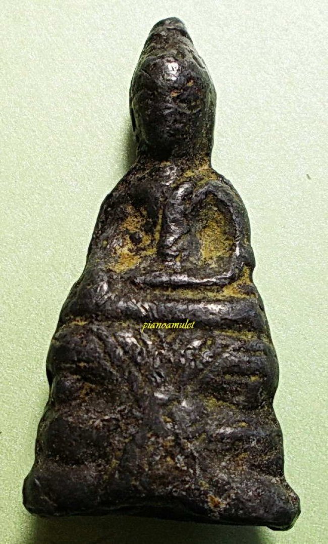 หลวงพ่อเนียม วัดน้อย สุพรรณบุรี พิมพ์พระประธาน หลวงพ่อเนียม วัดน้อย สุพรรณบุรี พิมพ์พระประธาน