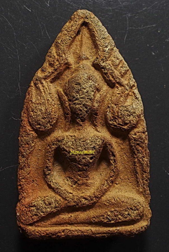 พระขุนแผน พิมพ์ทรงพลใหญ่ กรุวัดบ้านกร่าง สุพรรณบุรี