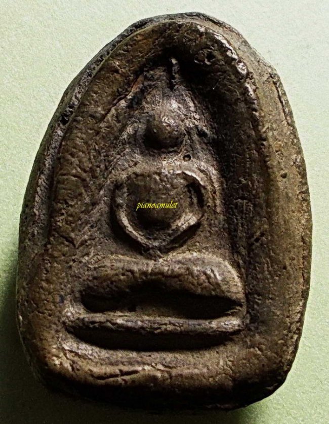 เม็ดบัว เนื้อดิน เจ้าคุณโพธิ์ กรุวัดชัยพฤกษ์มาลา