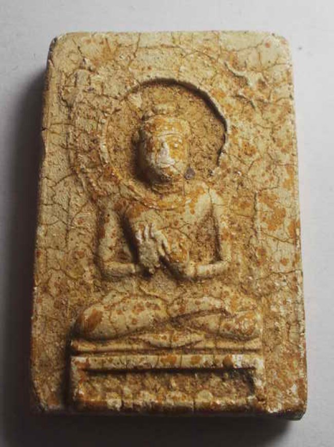 พระคันธราชหลังตราแผ่นดิน วัดอรุณ ปี 09 