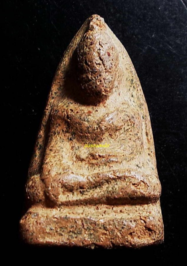 พระหน้าฤษี เนื้อดิน พิมพ์ใหญ่ กรุวัดตะไกร อยุธยา พระหน้าฤษี เนื้อดิน พิมพ์ใหญ่ กรุวัดตะไกร อยุธยา