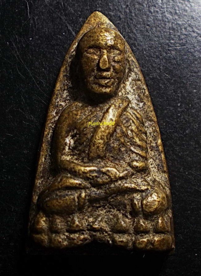 ลป.ทวดหลังเตารีด วัดคอกหมู หลังเรียบ ปี 05 ลป.ทวดหลังเตารีด วัดคอกหมู หลังเรียบ ปี 05