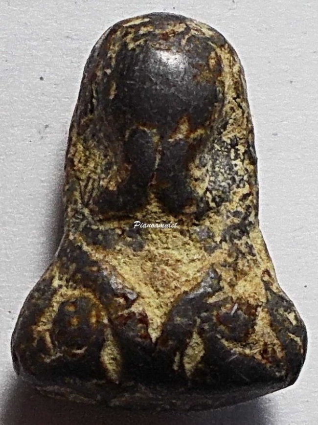 พระปิดตาหลวงปู่เอี่ยม วัดหนัง  พิมพ์ยันต์ยุ่ง