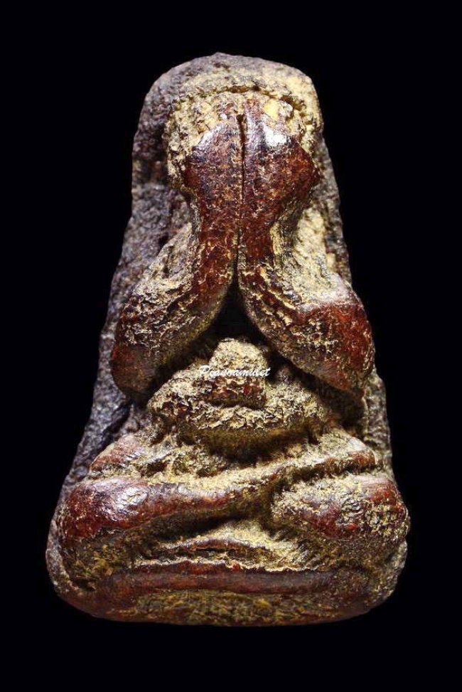 พระปิดตาผงเก่าองค์จ้อย